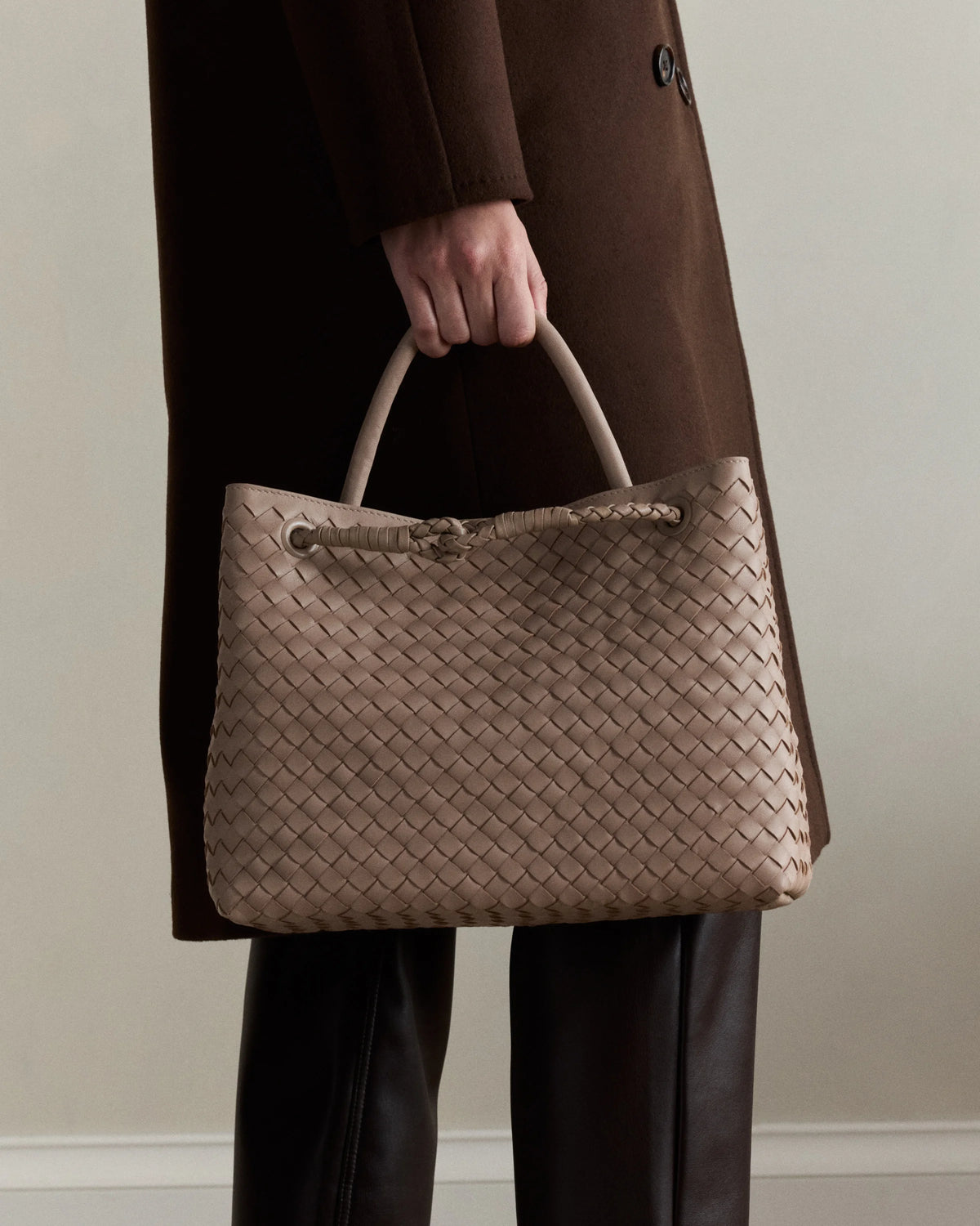 Romy Handwoven Satchel - One Size / Cognac