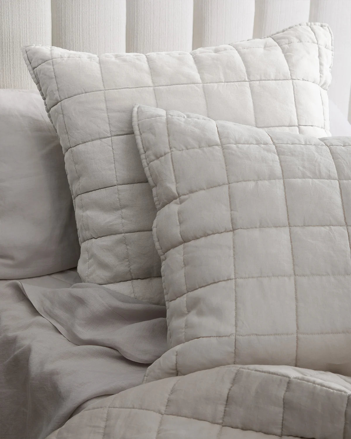 European Linen Box Quilted Euro Sham - Euro / Navy
