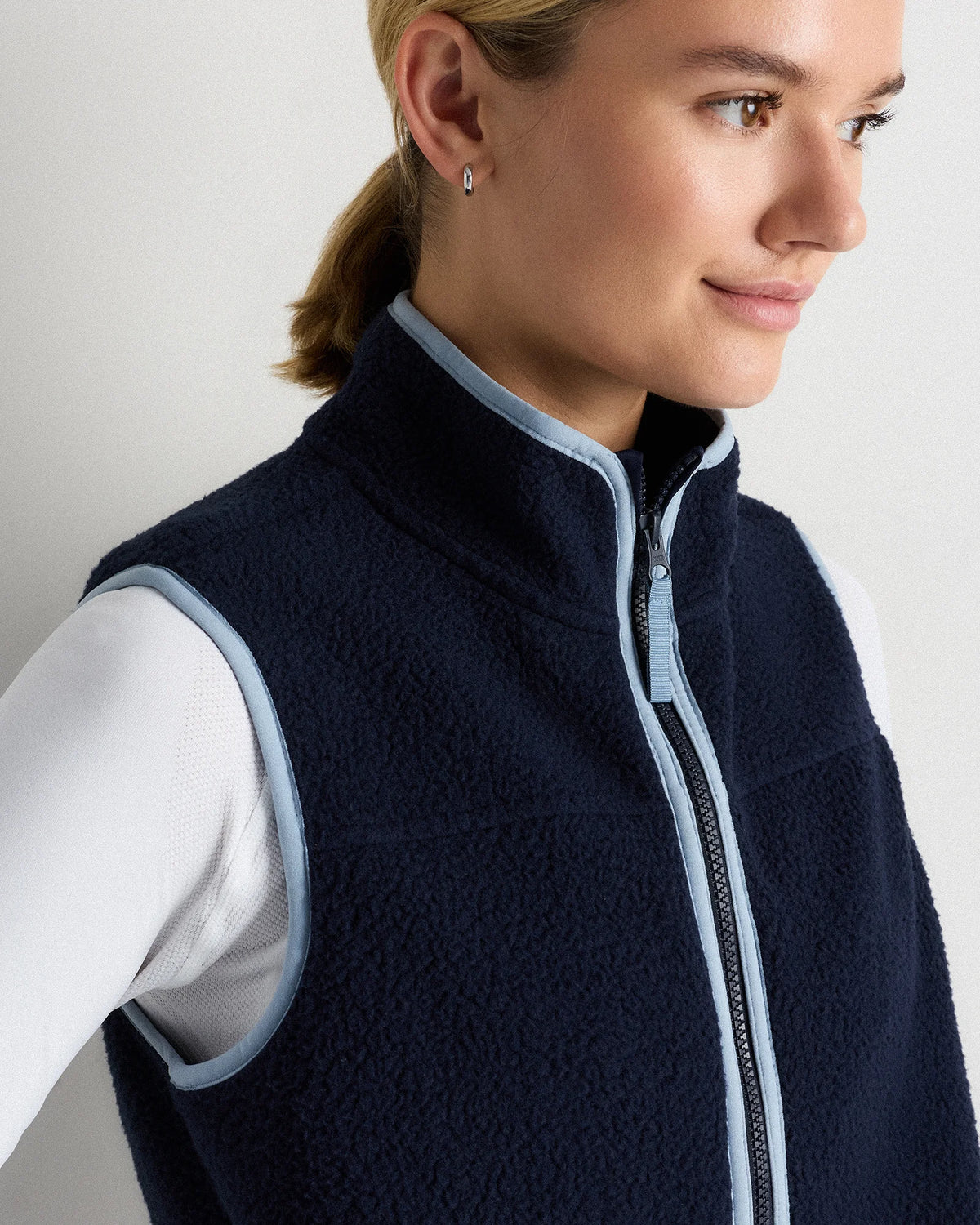 Sherpa Full-Zip Vest - XS / Black