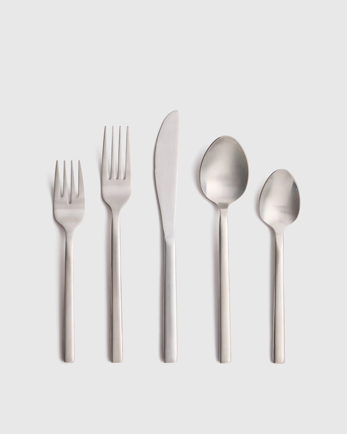 Arezzo 20 Piece Flatware Set - One Size / Polished Stainless Steel