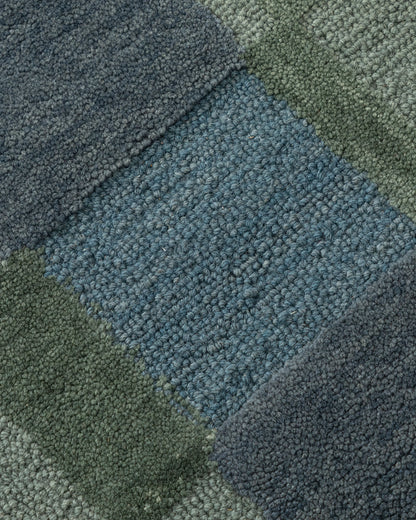 Maddox Wool Rug - 5' x 8' / Green