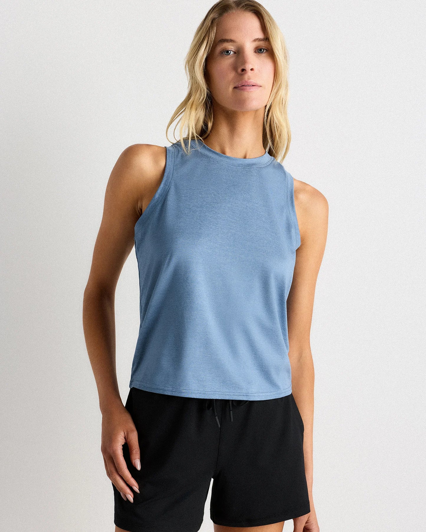 Flowknit Breeze High-Neck Tank - XS / Heather Deep Navy