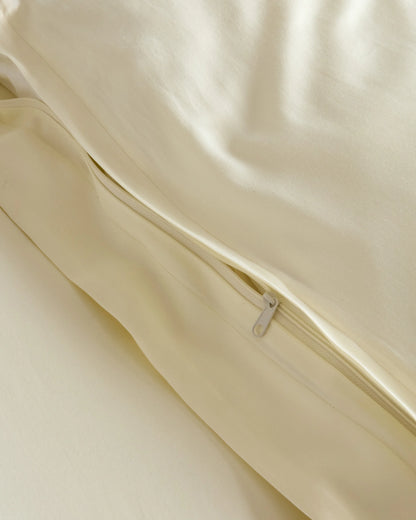 Signature Giza Cotton Sateen Duvet Cover - Twin / Light Grey