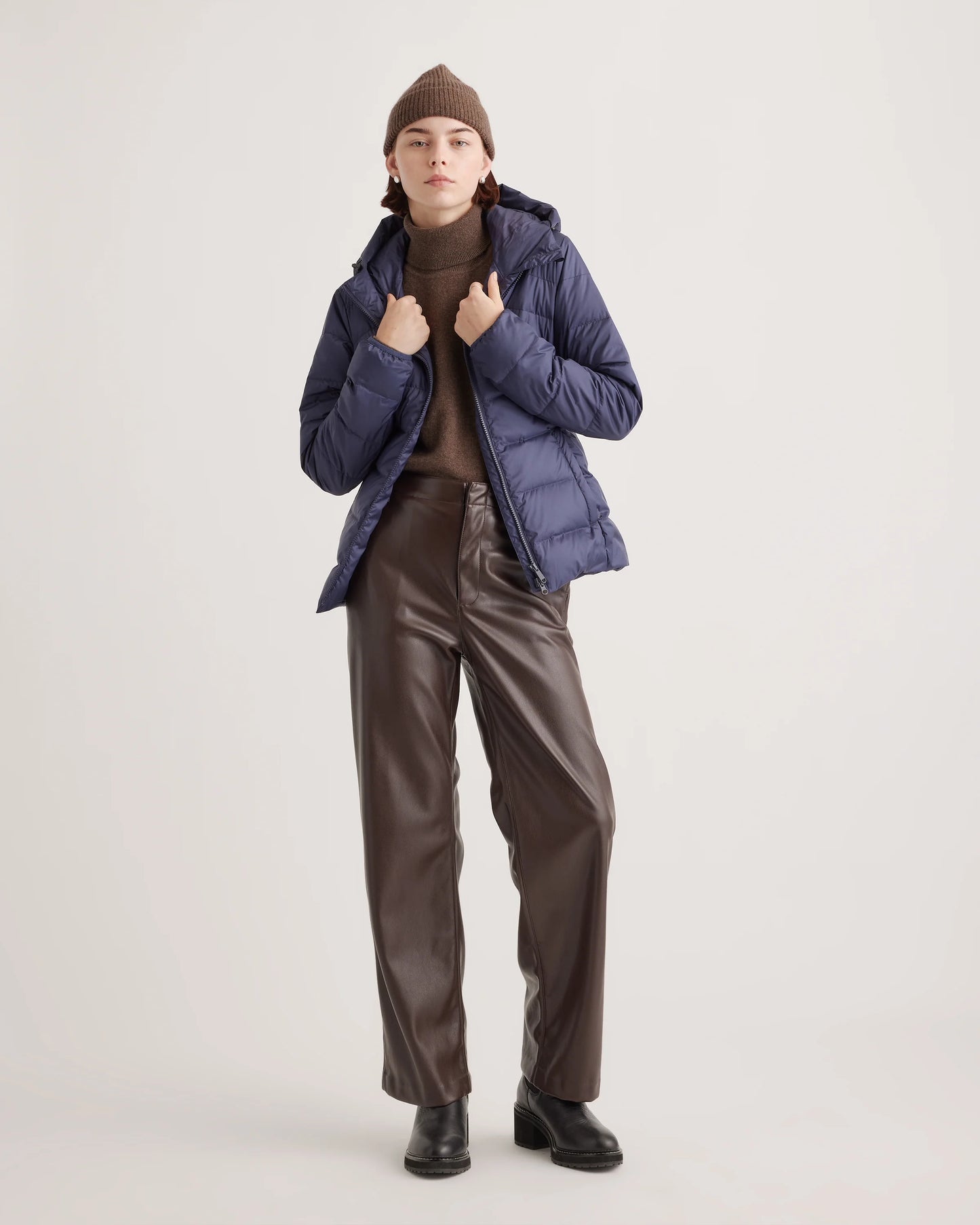 Lightweight Down Packable Puffer Hooded Jacket - XS / Navy