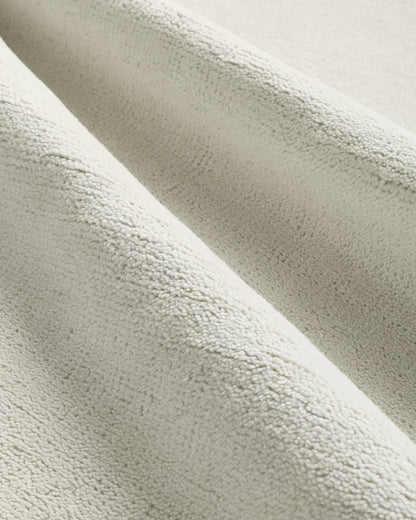 Lee Hand-Knotted Wool Rug - 5' x 8' / Oat