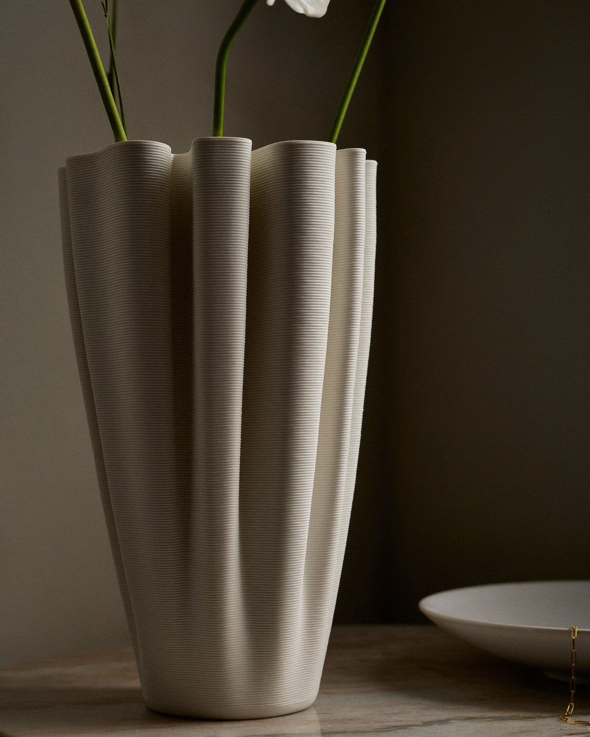 Sculptural Rippled Ceramic Vase - One Size / White