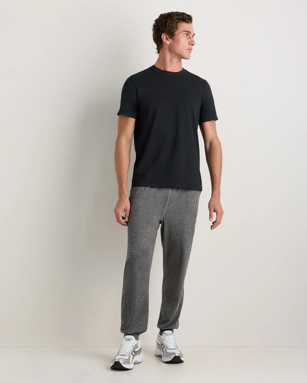 Studio Performance Tee - S / Black