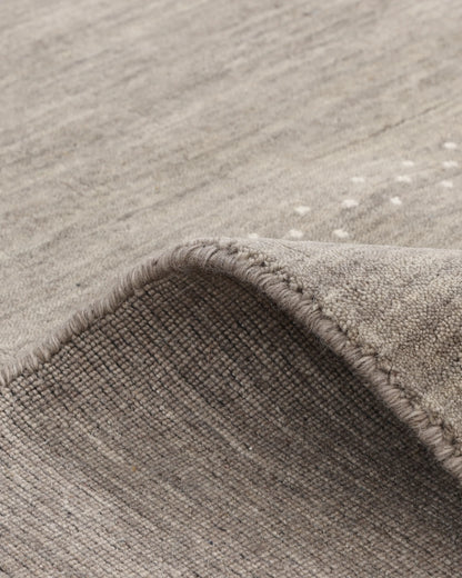 Dakota Hand-Loomed Wool Rug - 4' x 6' / Ivory
