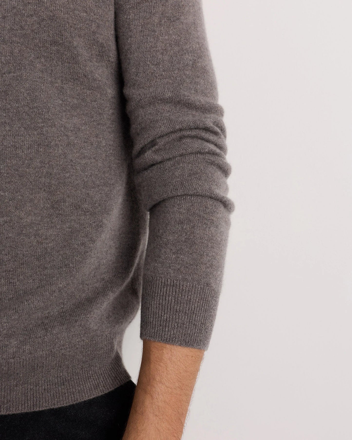 Mongolian Cashmere Turtleneck Sweater - S / Black