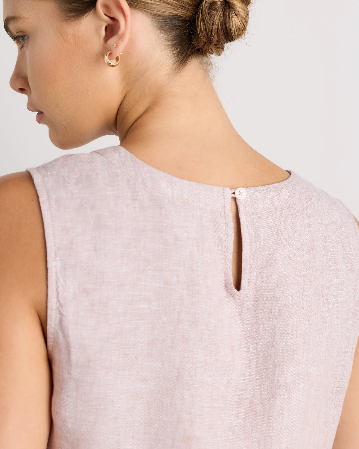 100% European Linen Tank - XS / Black