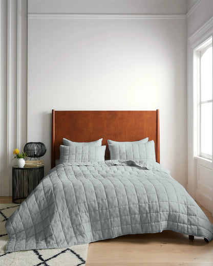 European Linen Box Quilted Sham Set - Standard / White