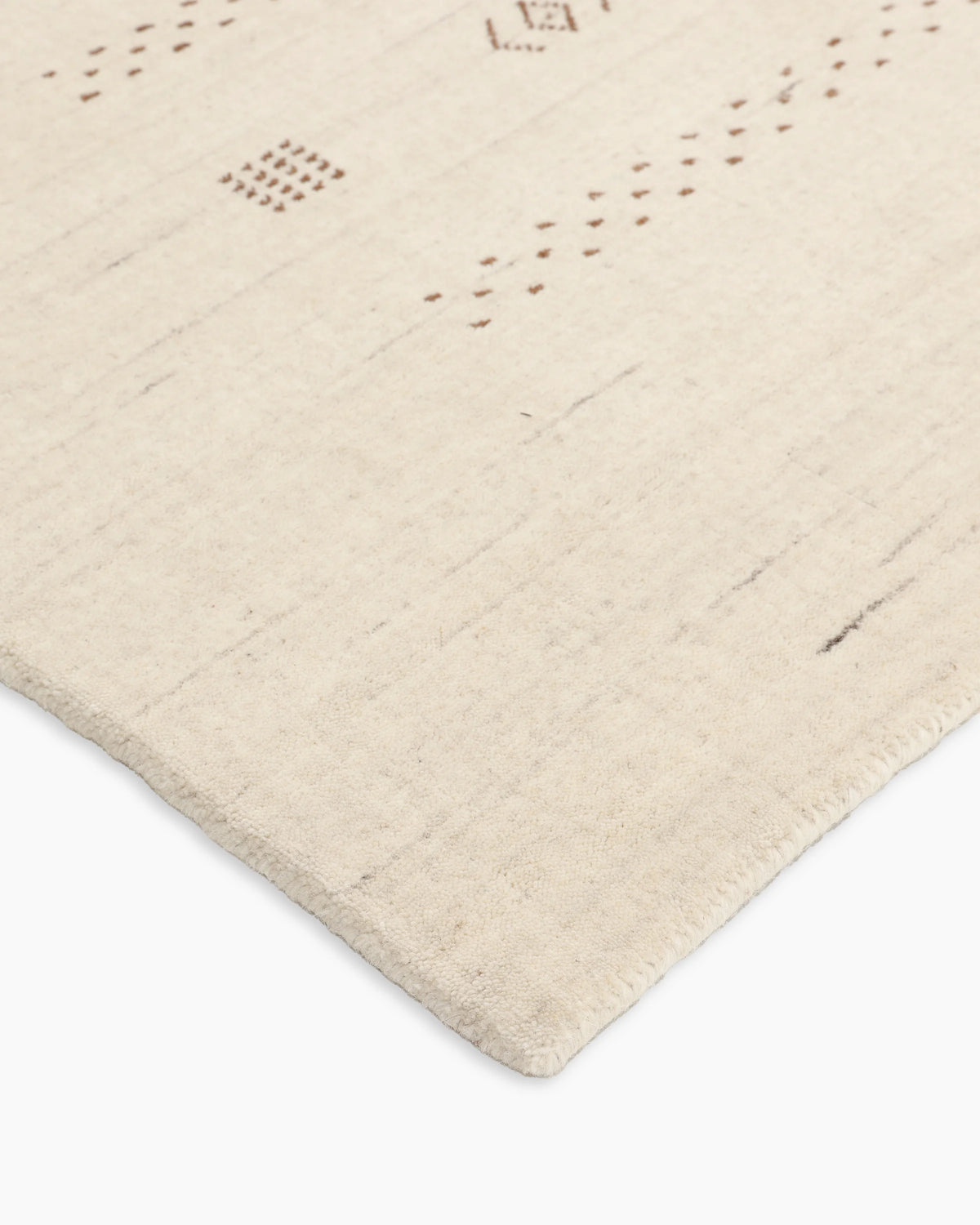 Dakota Hand-Loomed Wool Rug - 4' x 6' / Ivory