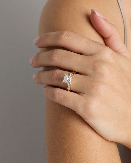 Lab Grown Diamond Princess Twisted Engagement Ring - 2.5ct - 4 / Yellow Gold