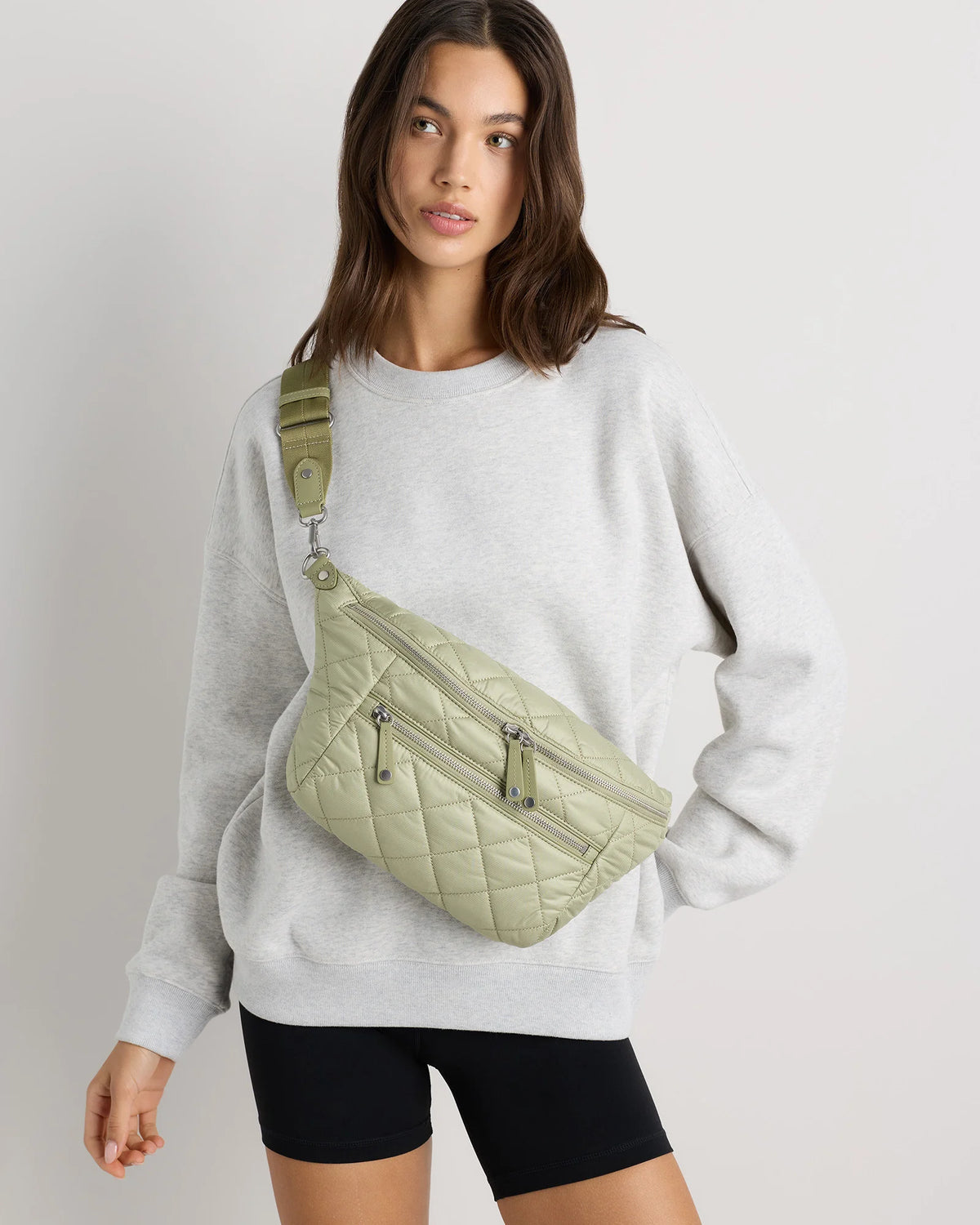 Transit Quilted Sling Bag - One Size / Black