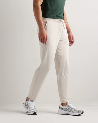 Flowknit Performance Pants - S / Solid Chalk