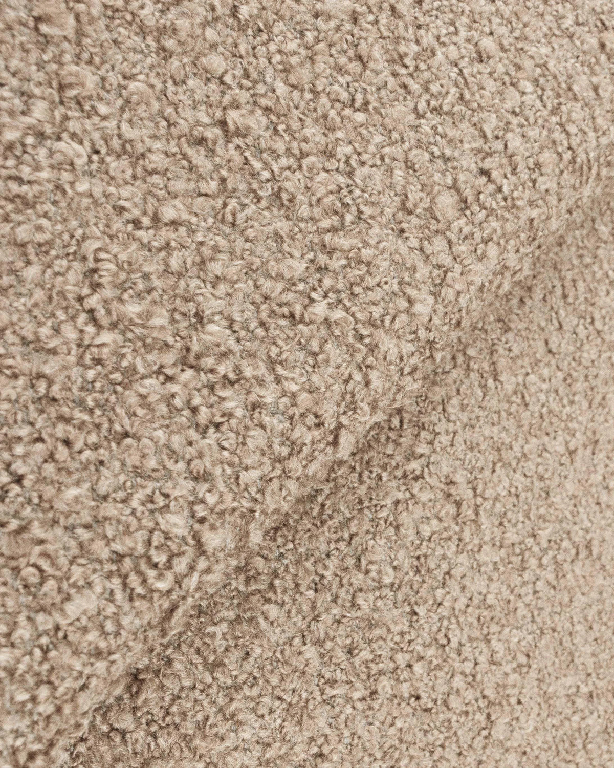 Plush Boucle Curved Bed - Full / Ivory