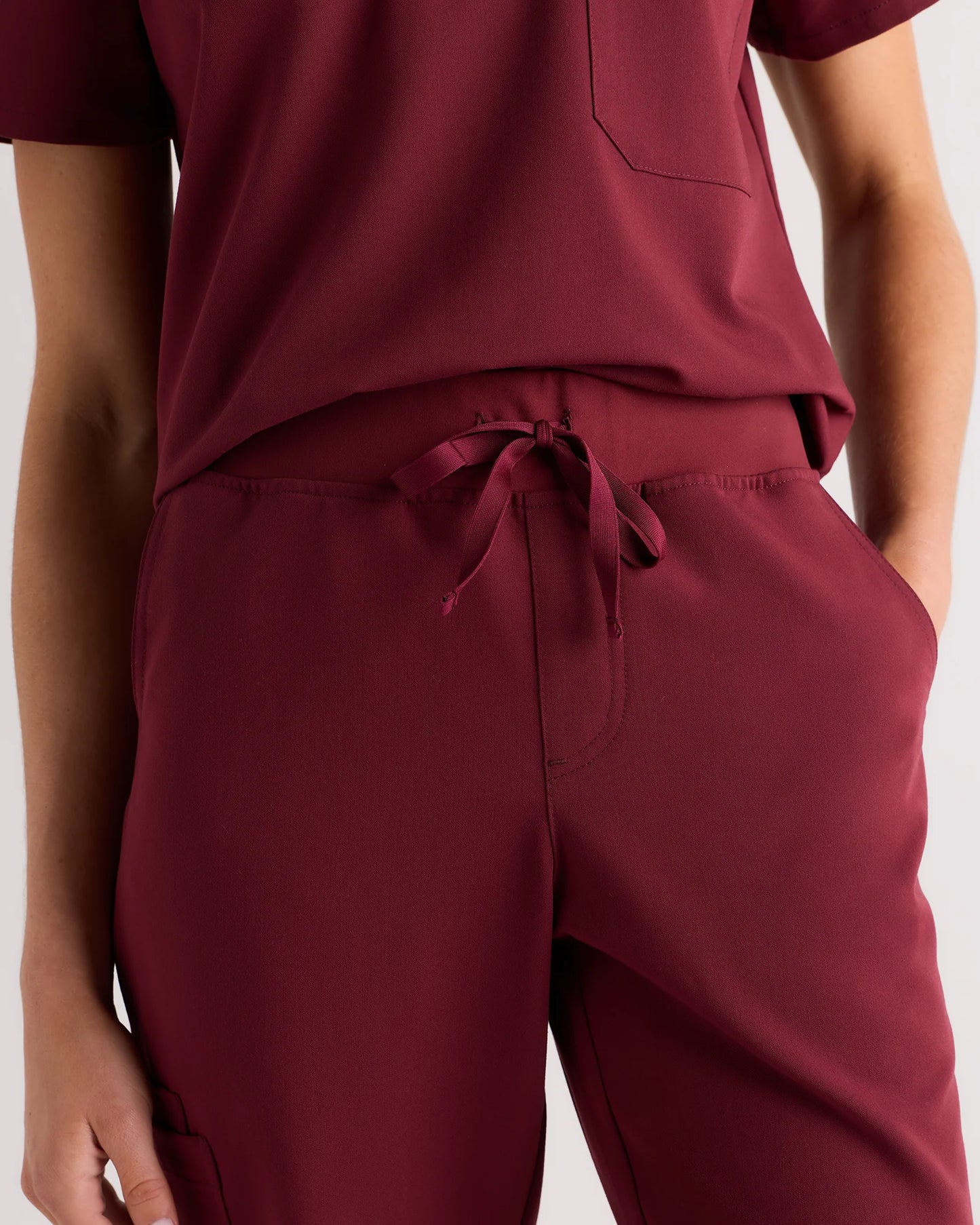AeraFlex Scrub Cargo Pants - XS / Bold Black