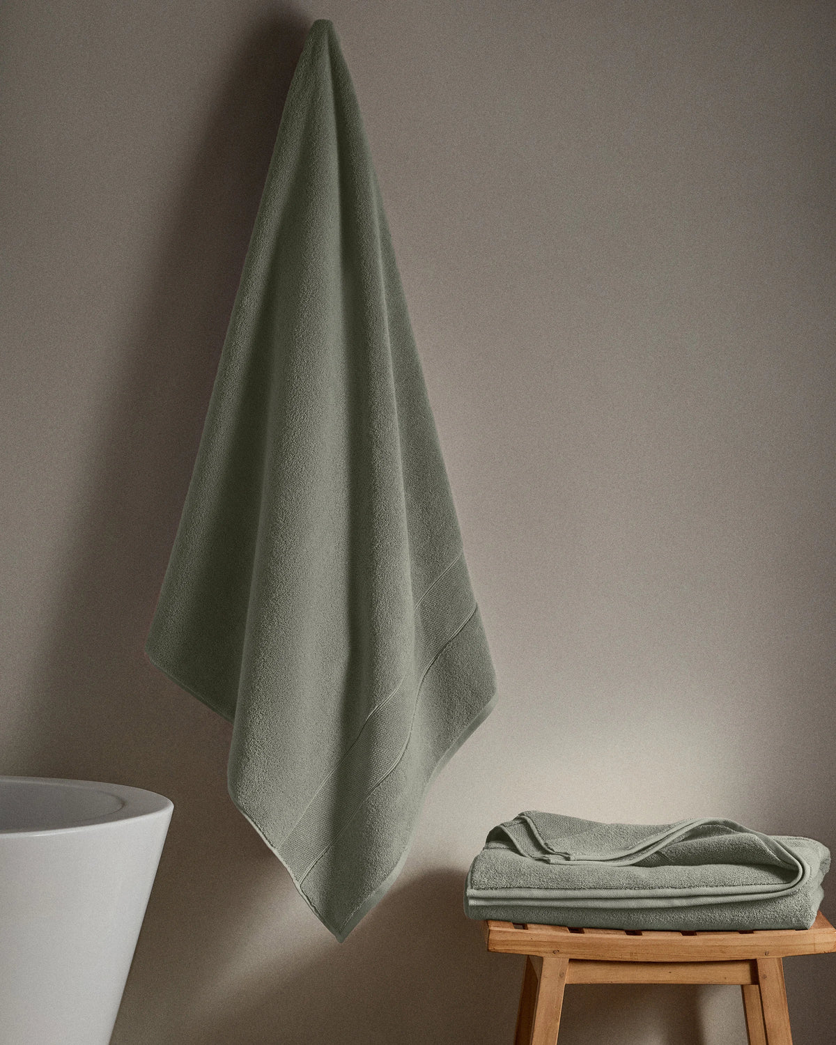 Plush Organic Turkish Cotton Bath Sheet Bundle (4 pieces) - One Size / White