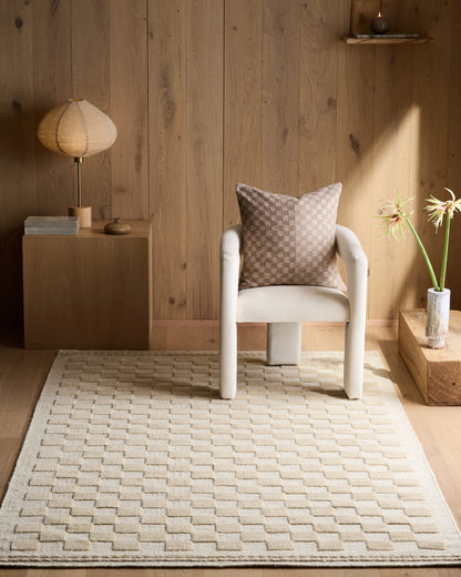 Romy Handwoven Wool Rug - 5' x 8' / Beige