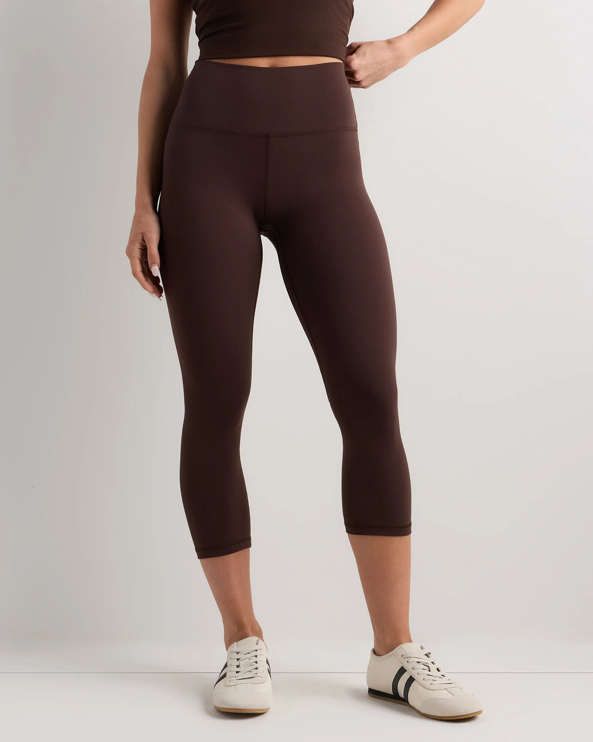 Ultra-Form High-Rise Capri - XS / Dark Coal