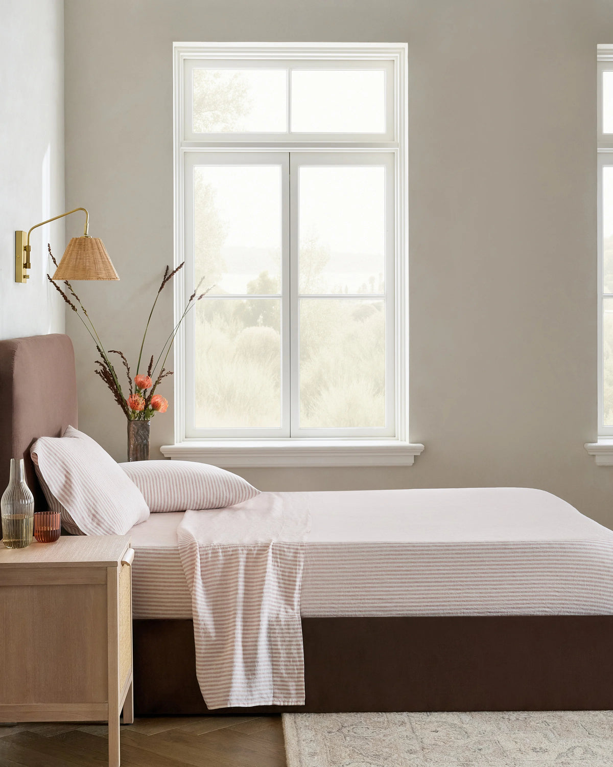 European Linen Pillowcase Set - Standard / White