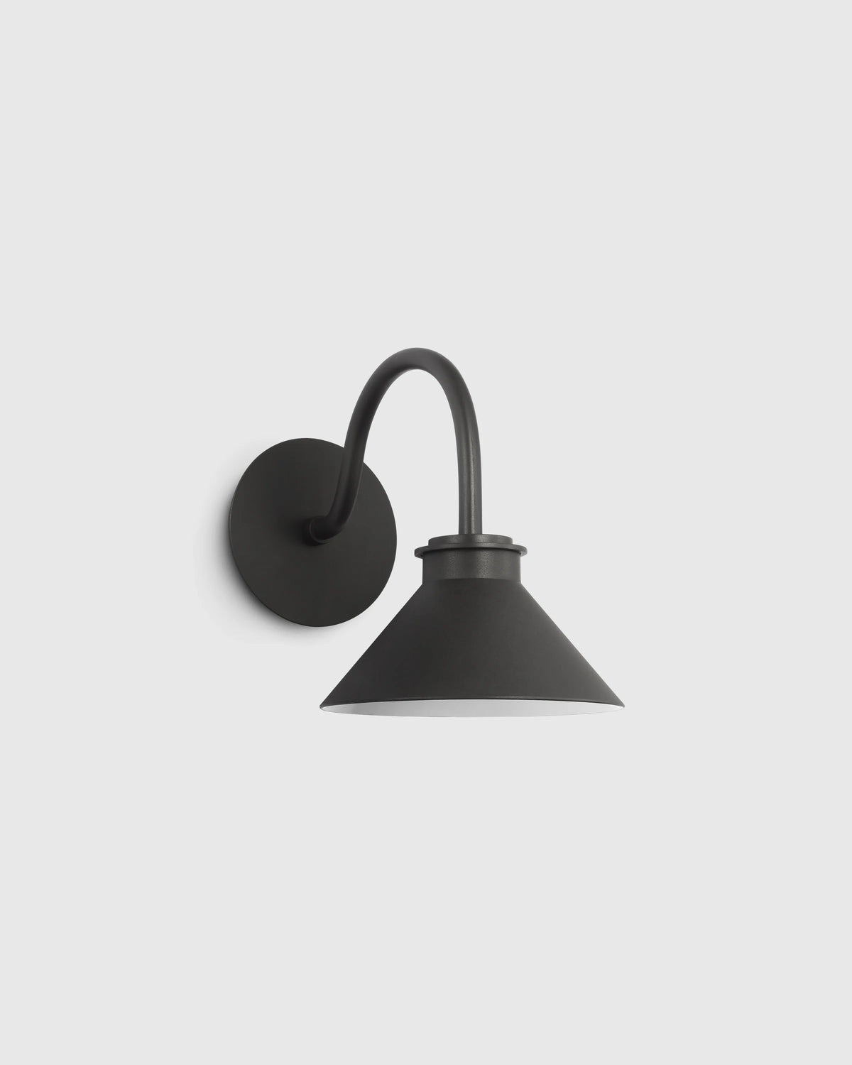 Contemporary Steel Indoor/Outdoor Barn Sconce - Small / Black