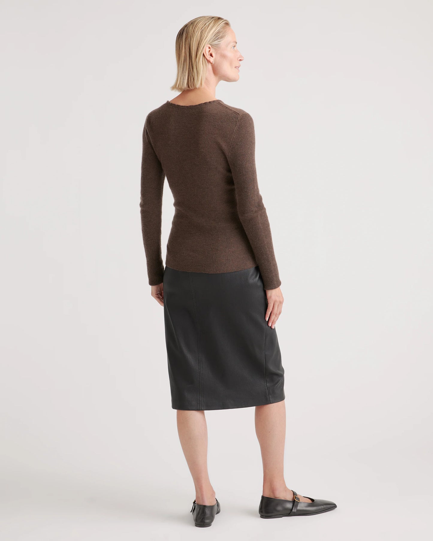 Featherweight Cashmere Ribbed Crewneck Sweater - XS / Charcoal