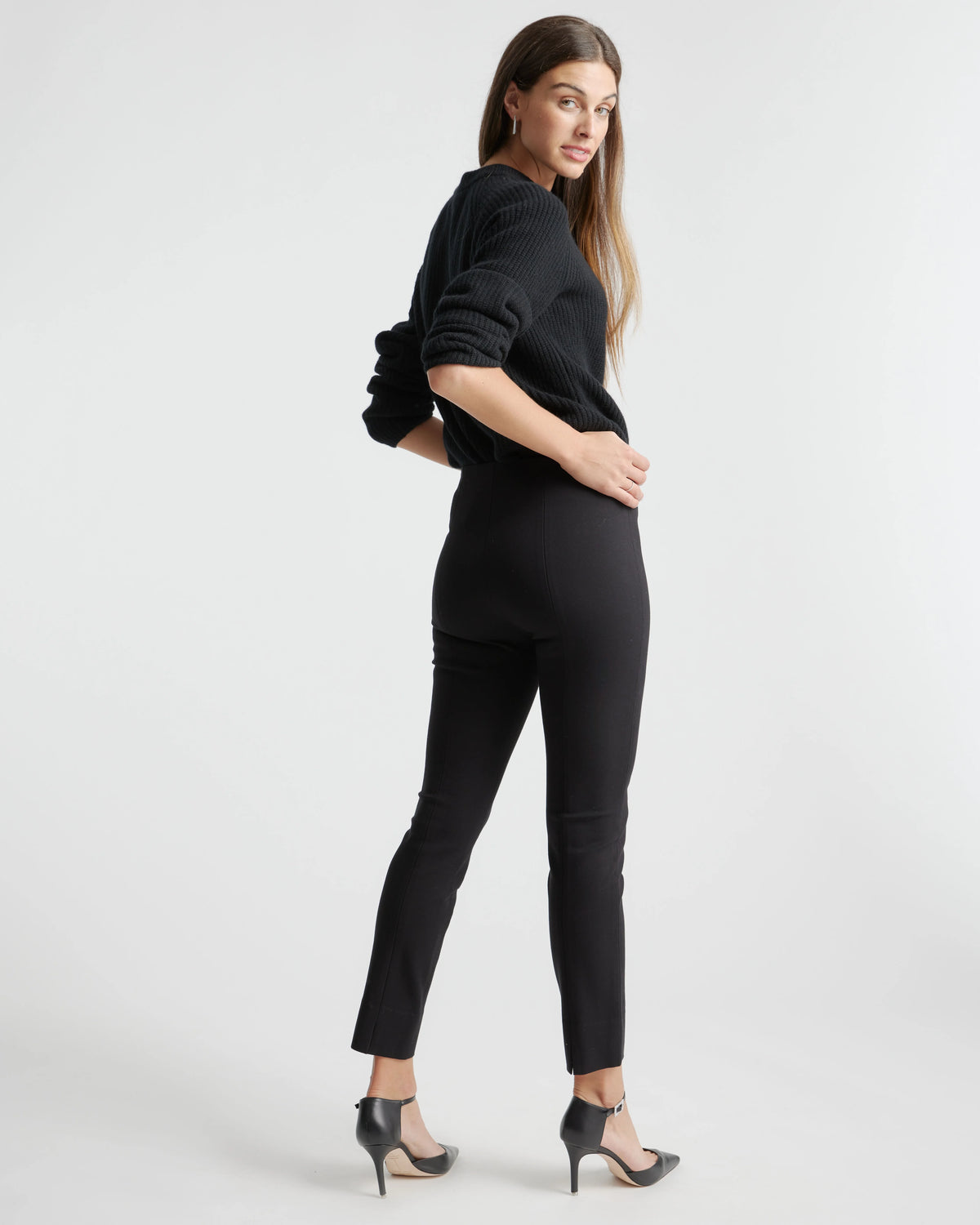 Ultra-Stretch Ponte Pintuck Ankle Pants - XS / Black
