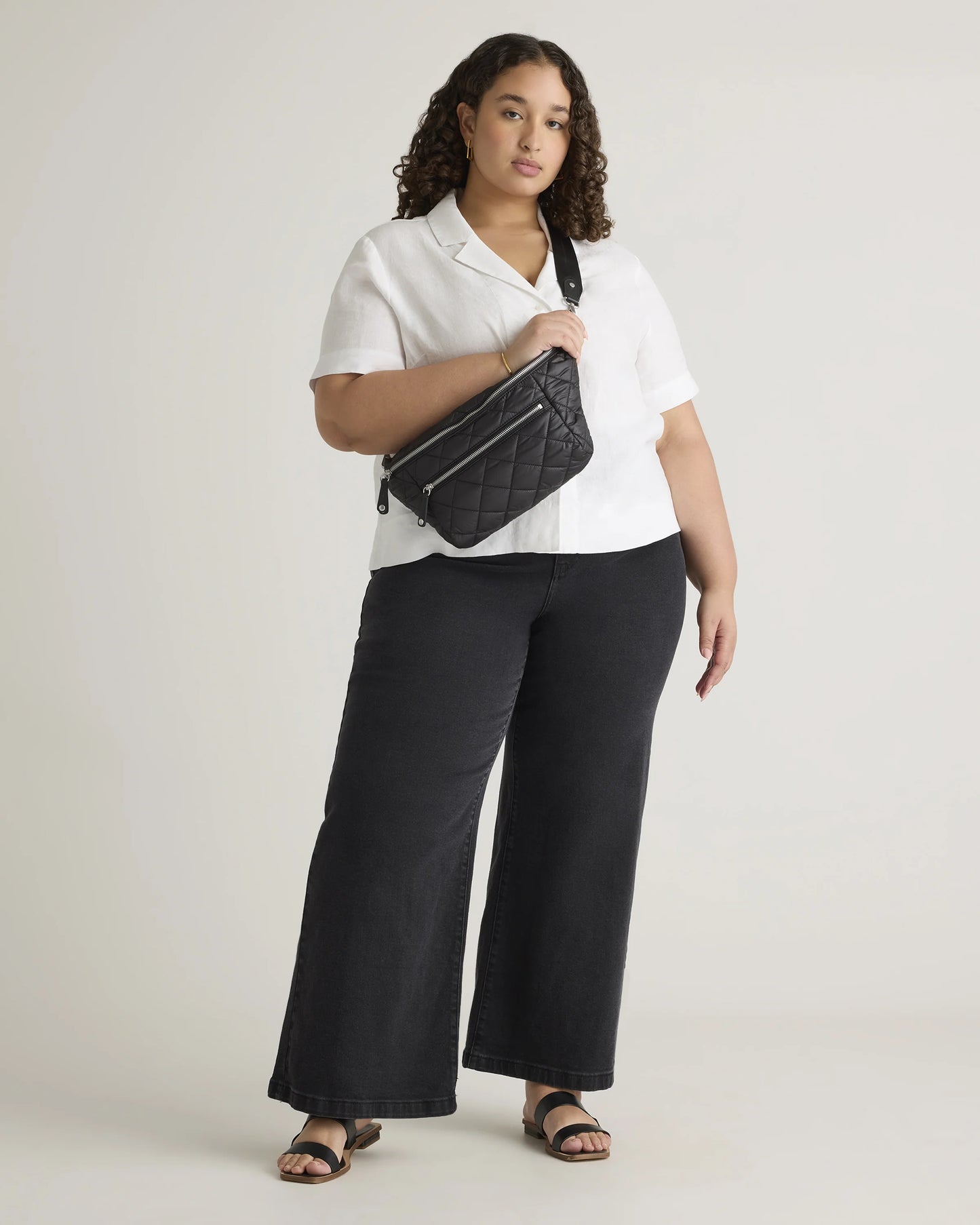 Transit Quilted Sling Bag - One Size / Black
