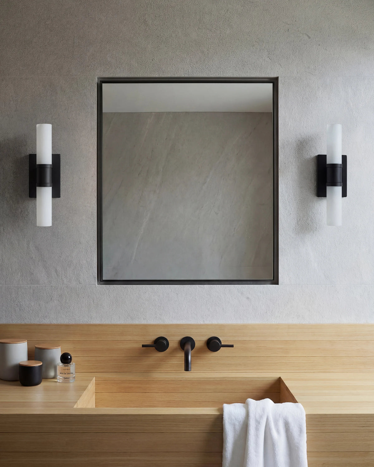 Cuff Glass Vanity Sconce - 16" / Brass