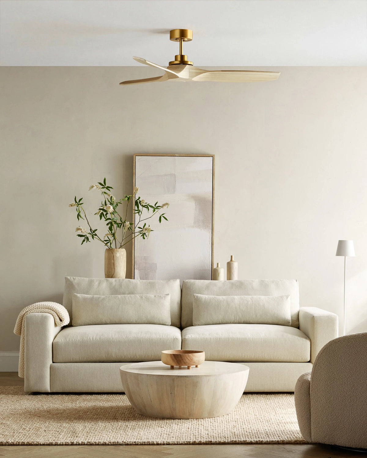 Transitional Wood Blade Ceiling Fan - 52" / Honey/Black