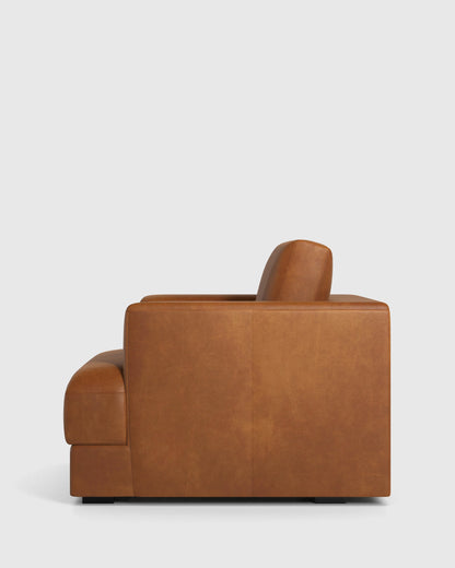 Sierra Curved Arm Accent Chair in Leather - One Size / Scotch