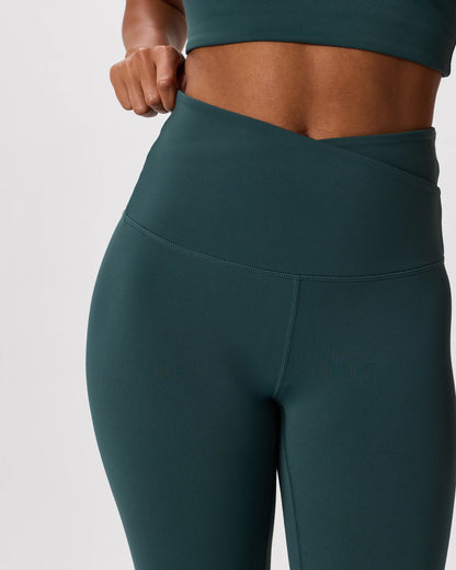Ultra-Form High-Rise Crossover Legging - XS / Dark Coal