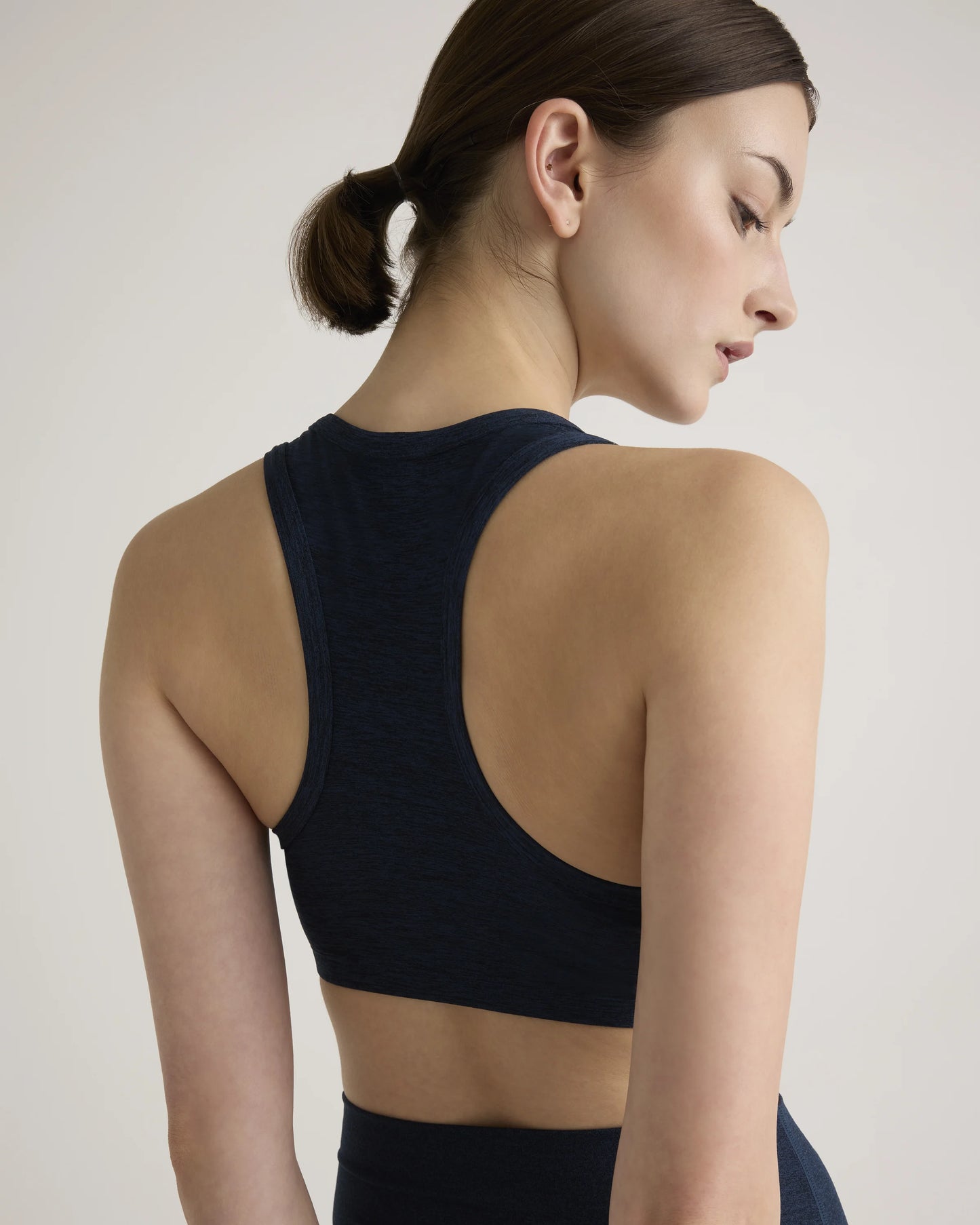 Ultra-Soft V-Neck Racerback Bra - XS / Heather Black