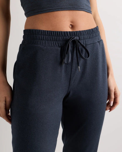 Flowknit Mid-Rise Joggers - XS / Black