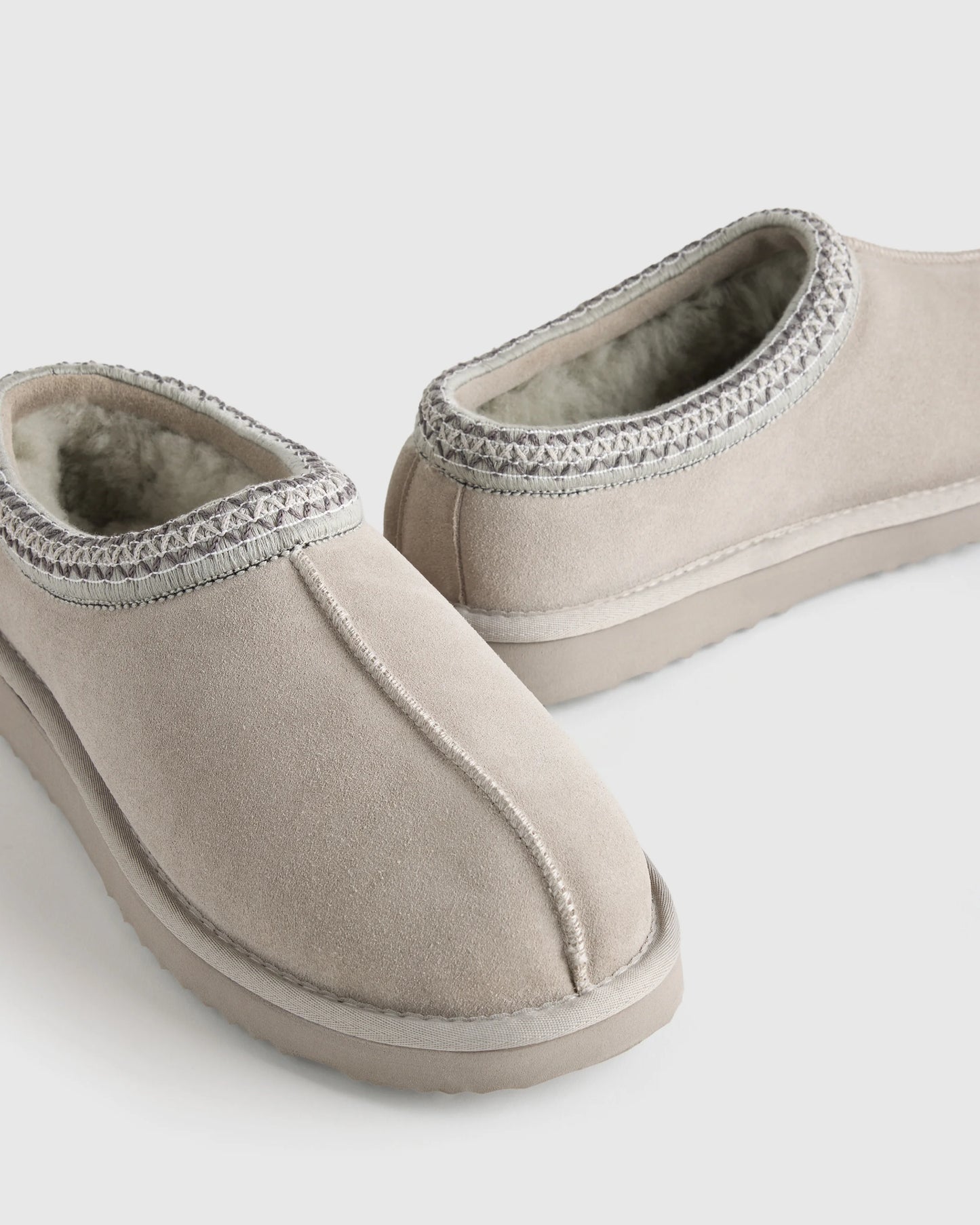 Men's Australian Shearling Clog Slipper - 7 / Pecan
