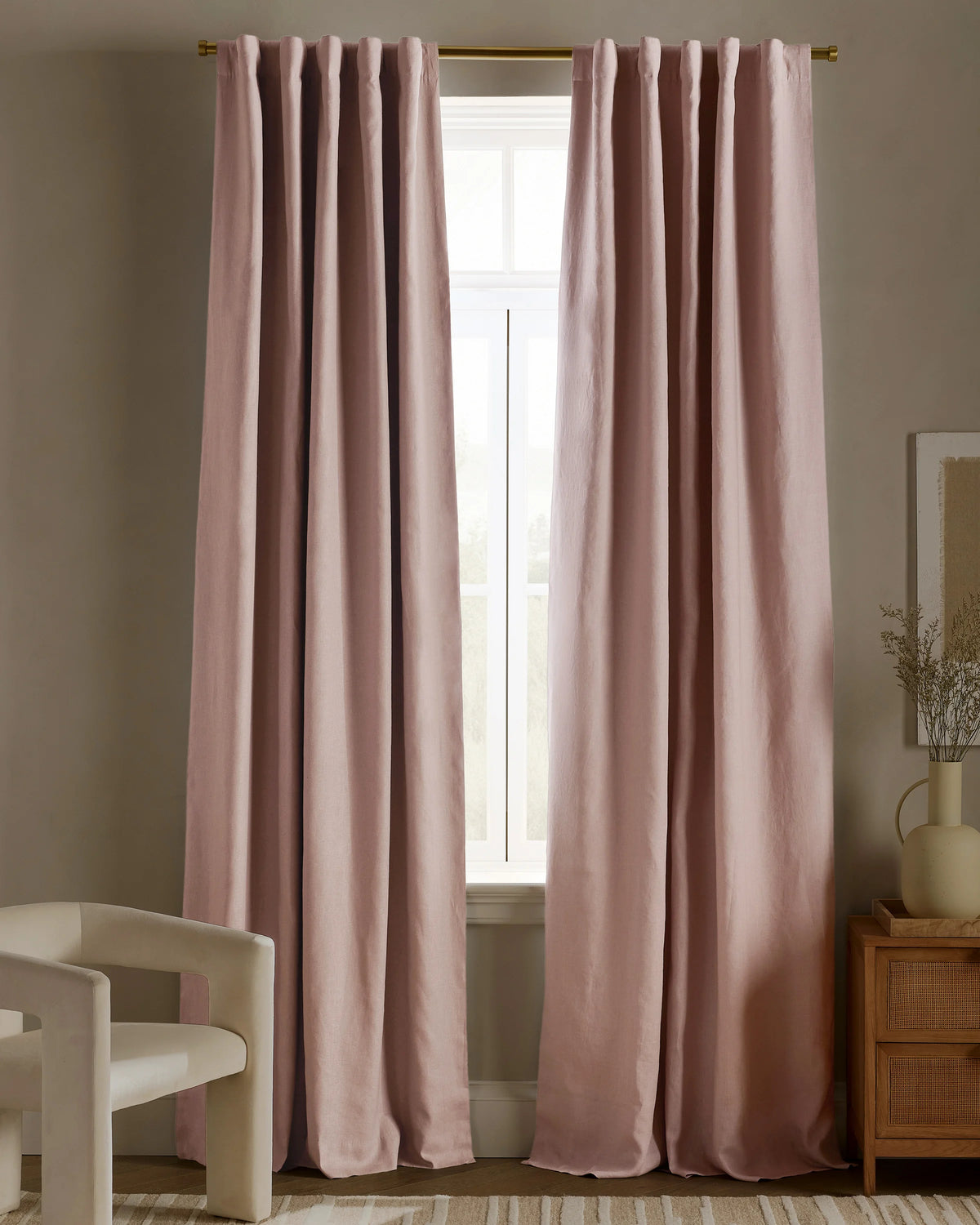 European Linen True Blackout Curtain - Single Panel - 48x84 / White