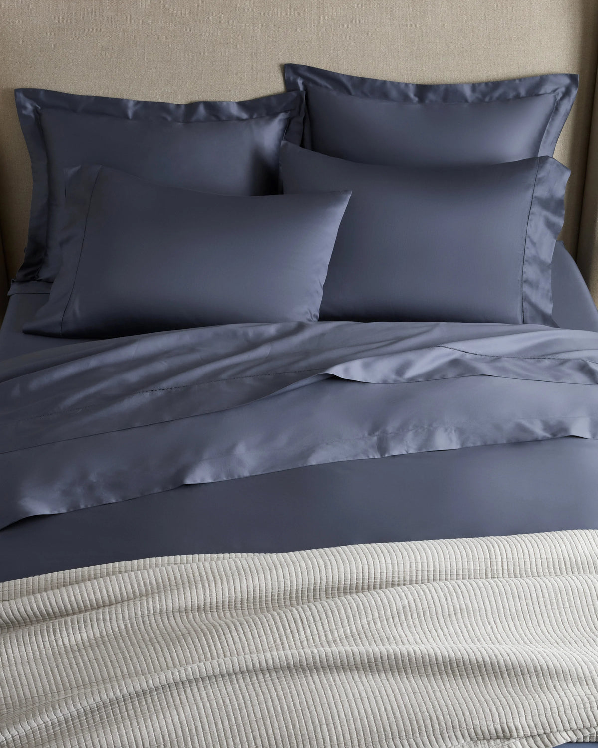 Signature Giza Cotton Sateen Pillowcase Set - Standard / White