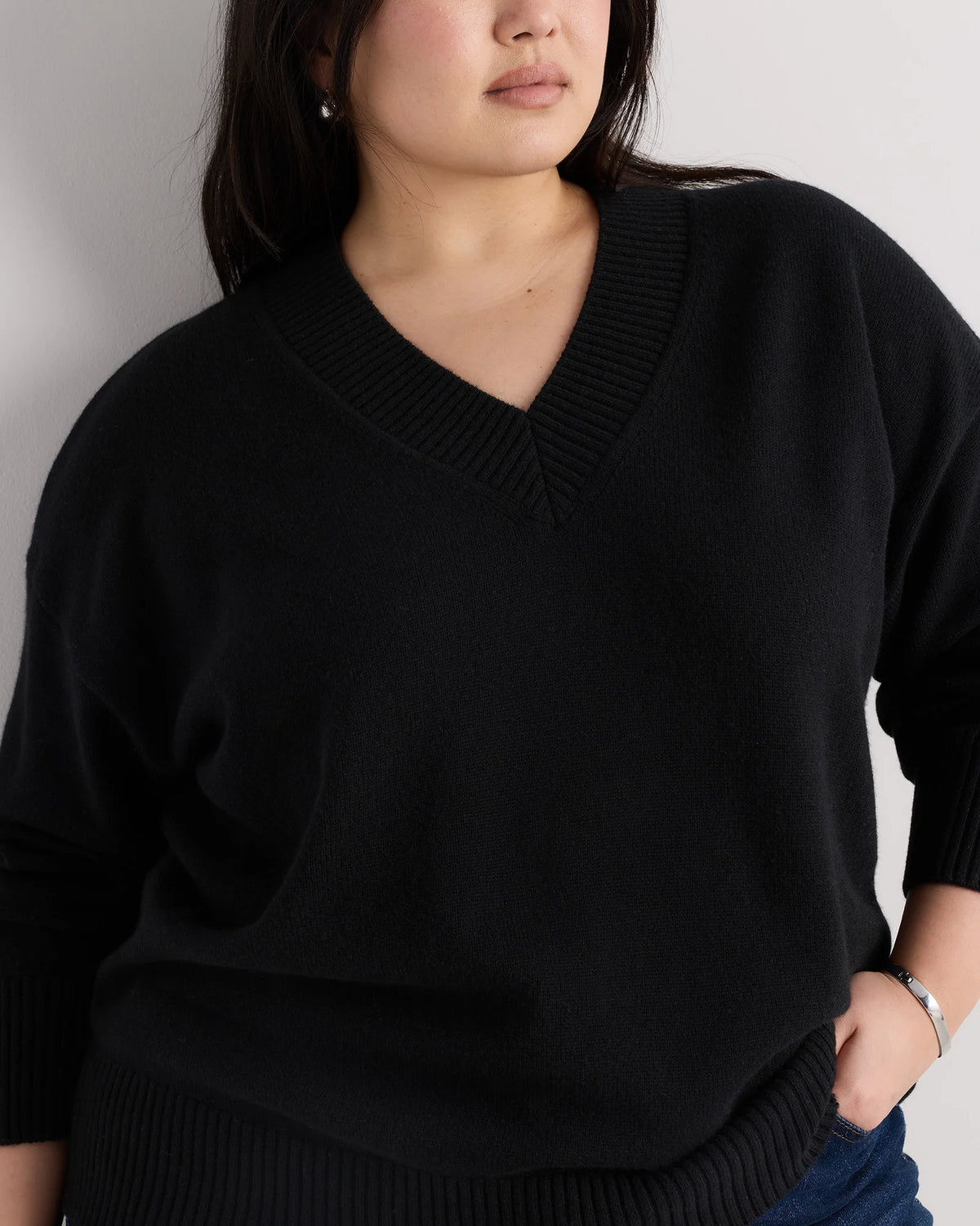 Mongolian Cashmere Oversized V-Neck Sweater - 1X / Pale Custard Yellow