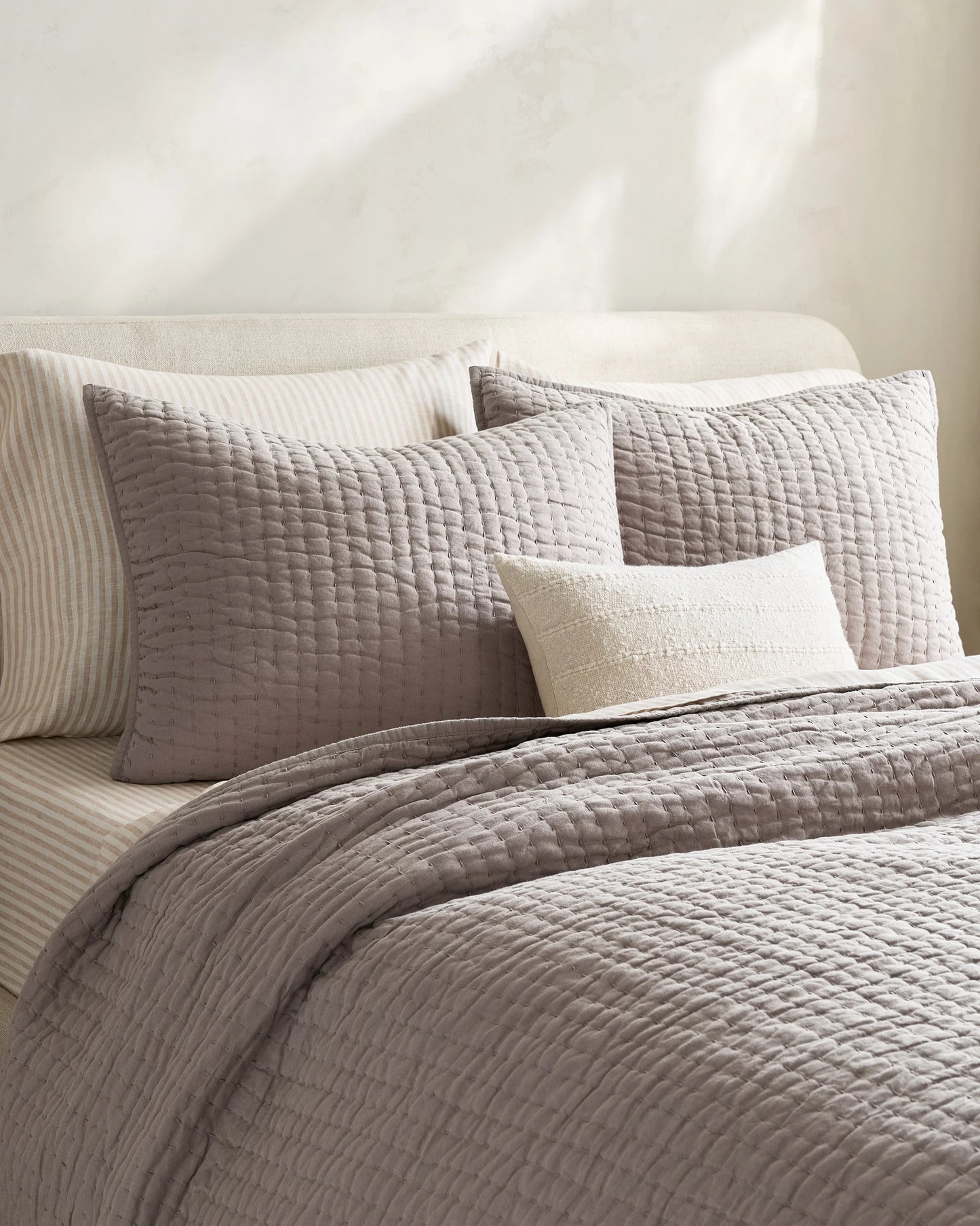 European Linen Cotton Stitch Quilt - Twin / Stone
