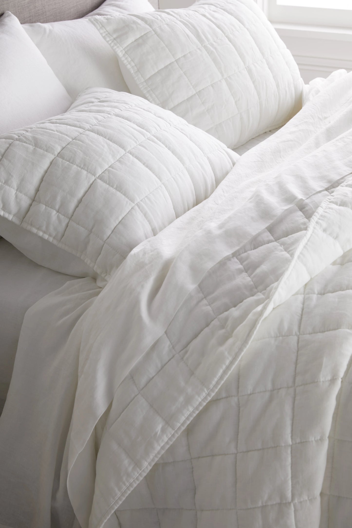 European Linen Box Quilt - Twin / Dusty Mauve