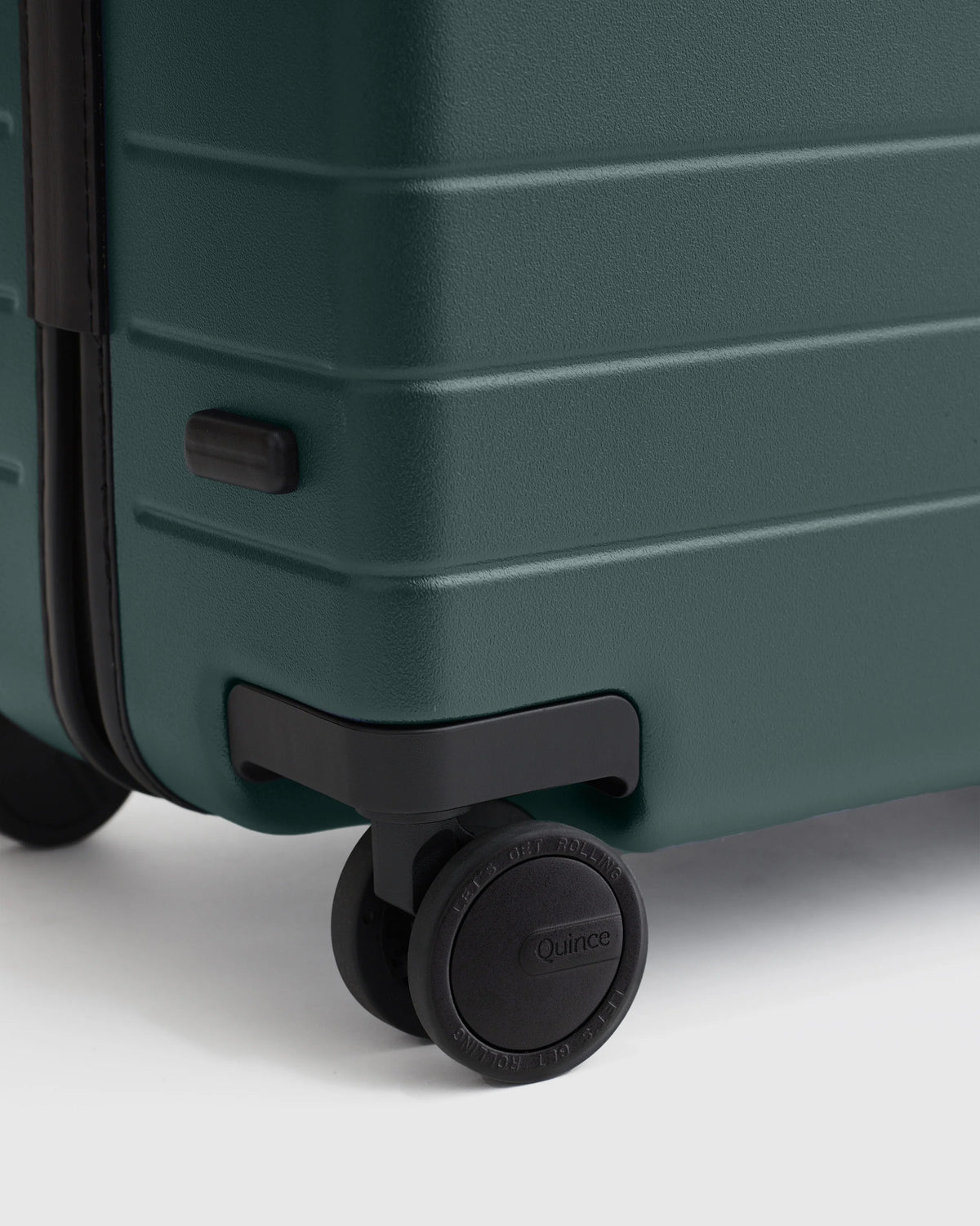 Medium Check-In Suitcase - One Size / Emerald Jungle