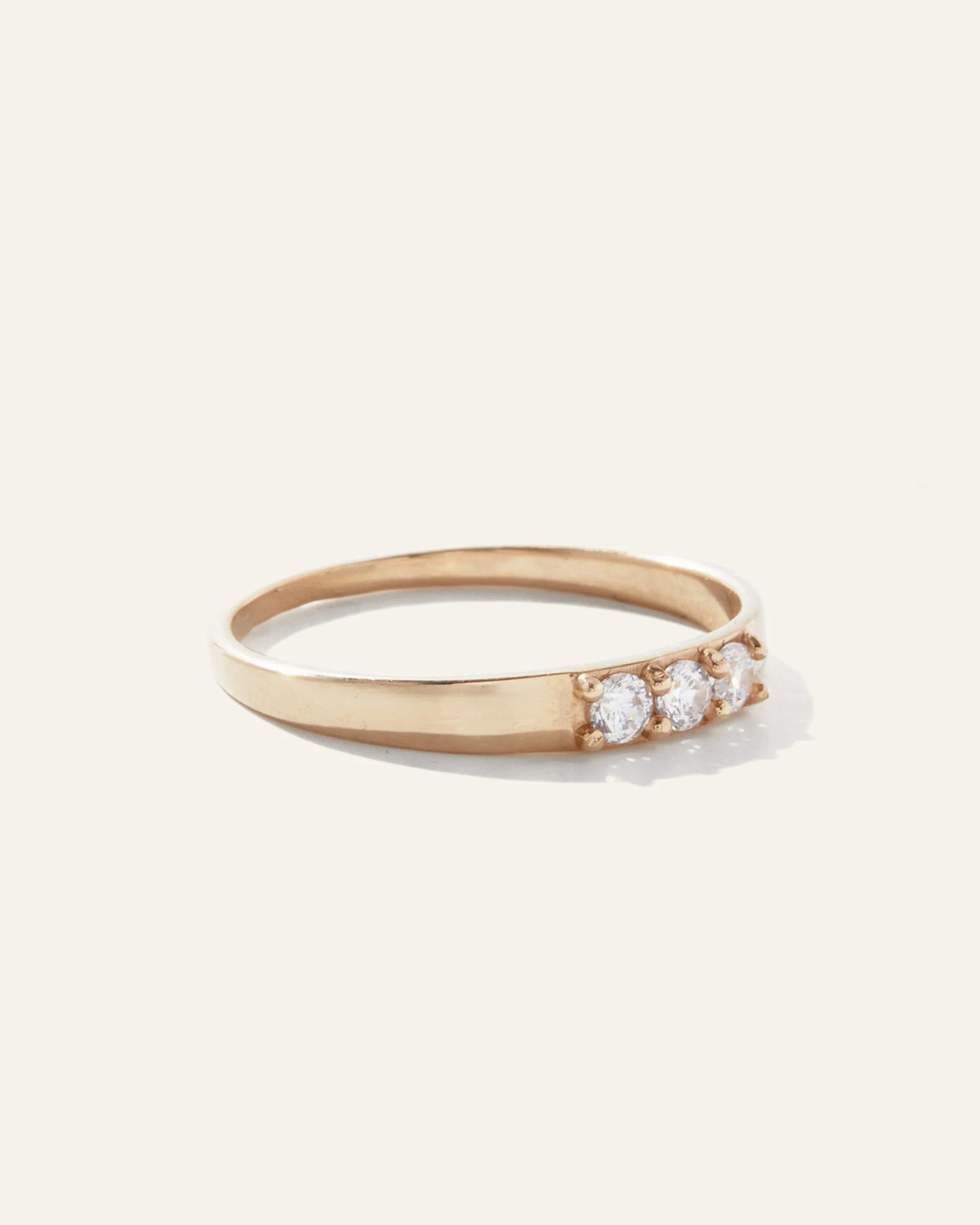 14K Gold Diamond Three Stone Tapered Band - 4 / Yellow Gold