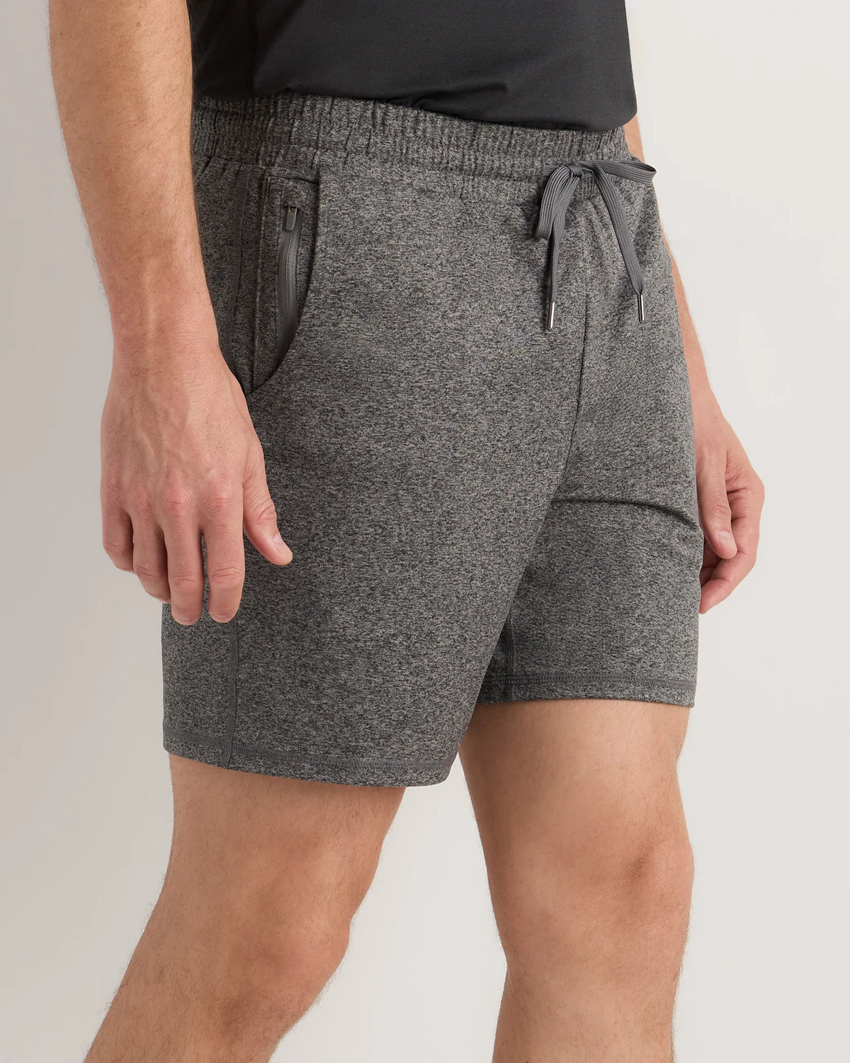 Flowknit Performance Shorts - 7.5" - S / Black