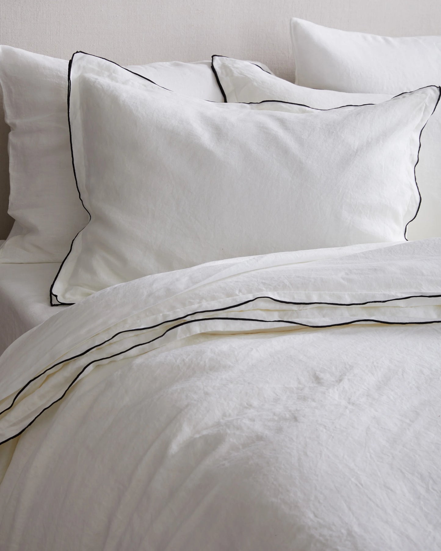 European Linen Double Embroidered Edge Sham Set - Standard / White with Black Embroidery