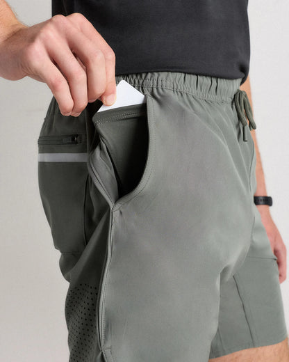 Sweat Tech Training Lined Shorts - 7" - S / Black