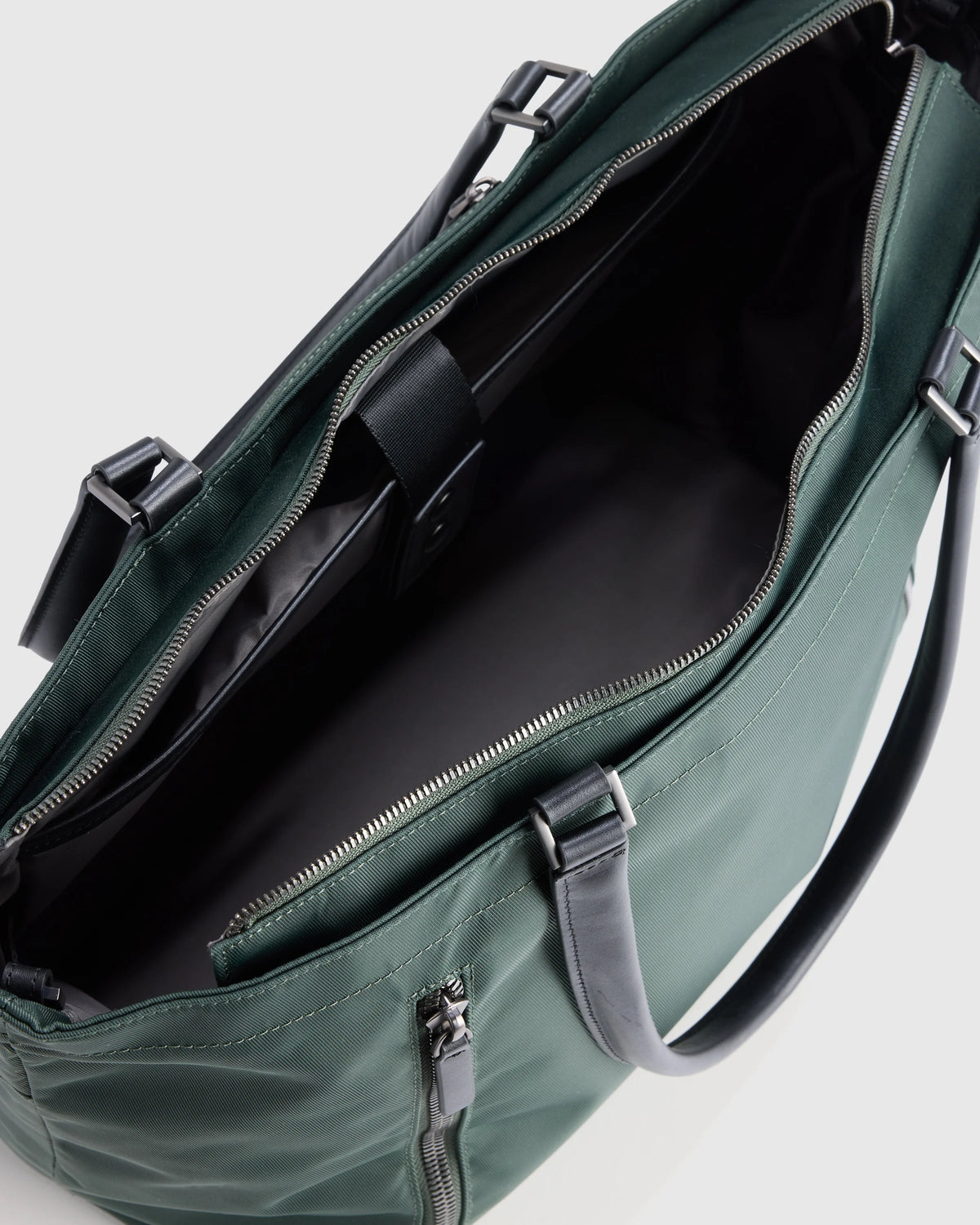 Voyage Nylon Travel Tote - One Size / Black