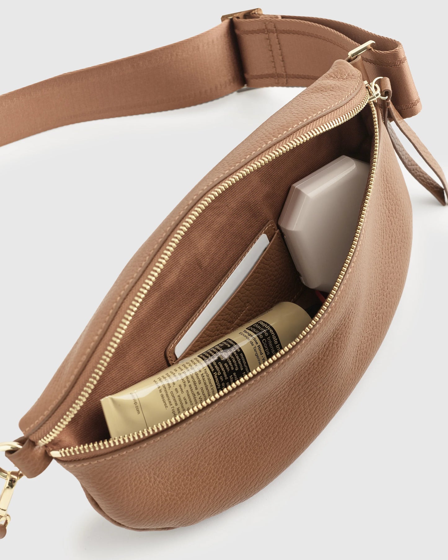 Quinn Sling Bag - One Size / Cognac