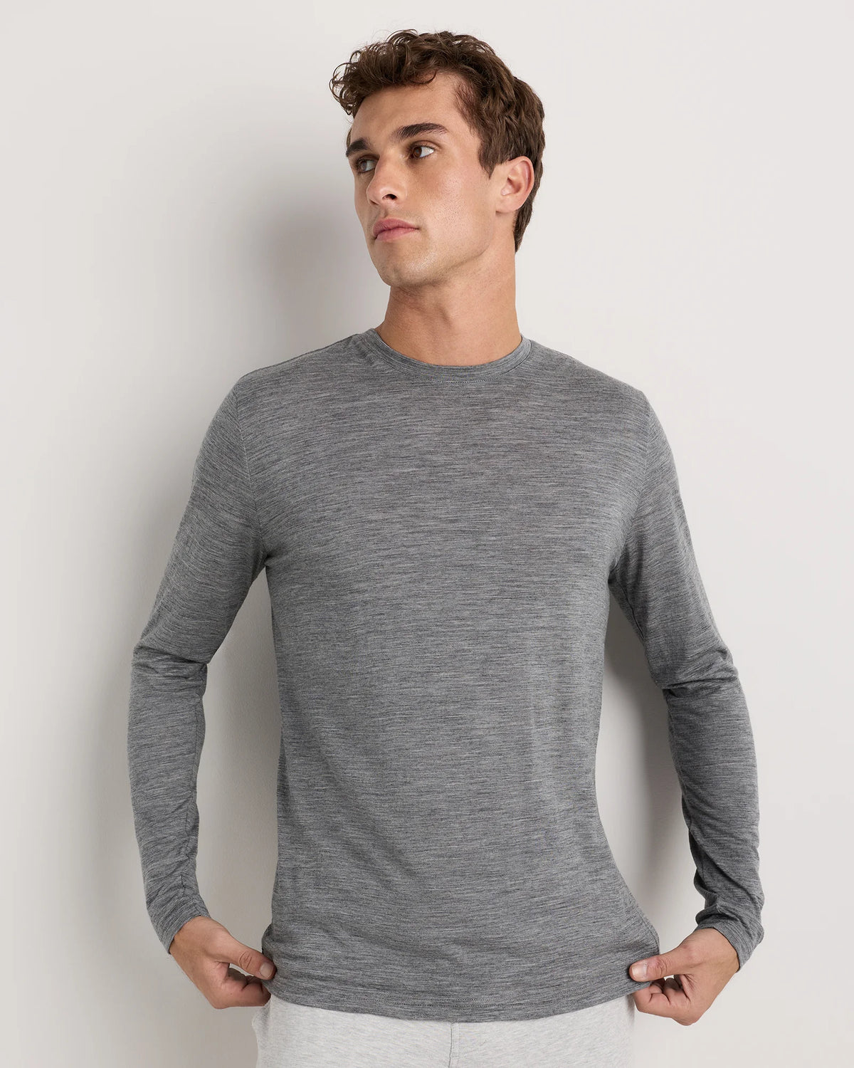 100% Merino Wool All-Season Long Sleeve Base Layer Tee - XS / Off-White