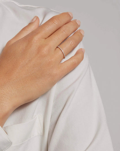 Diamond Shared Prong Eternity Band - 4 / Yellow Gold
